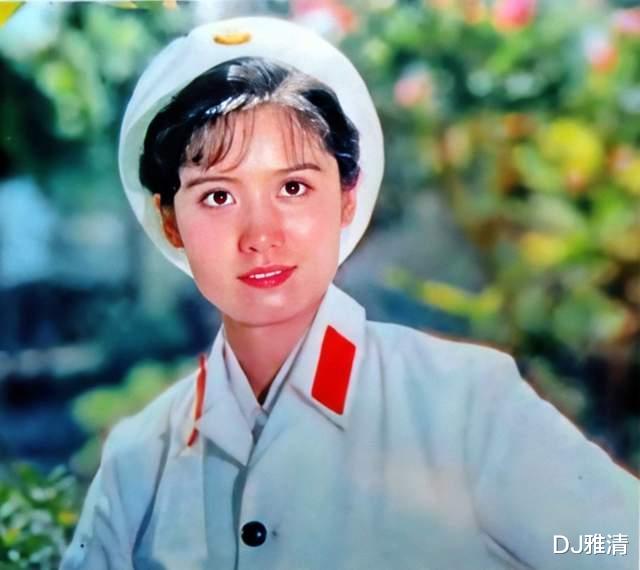 电影|老照片：46位80年代明星军装照 龚雪 葛优 刘晓庆 李秀明 迟志强 傅艺伟