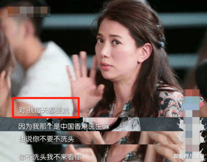 袁咏仪|同样是坐月子，袁咏仪天天洗头，谢娜忍了42天，如今二人差距很大