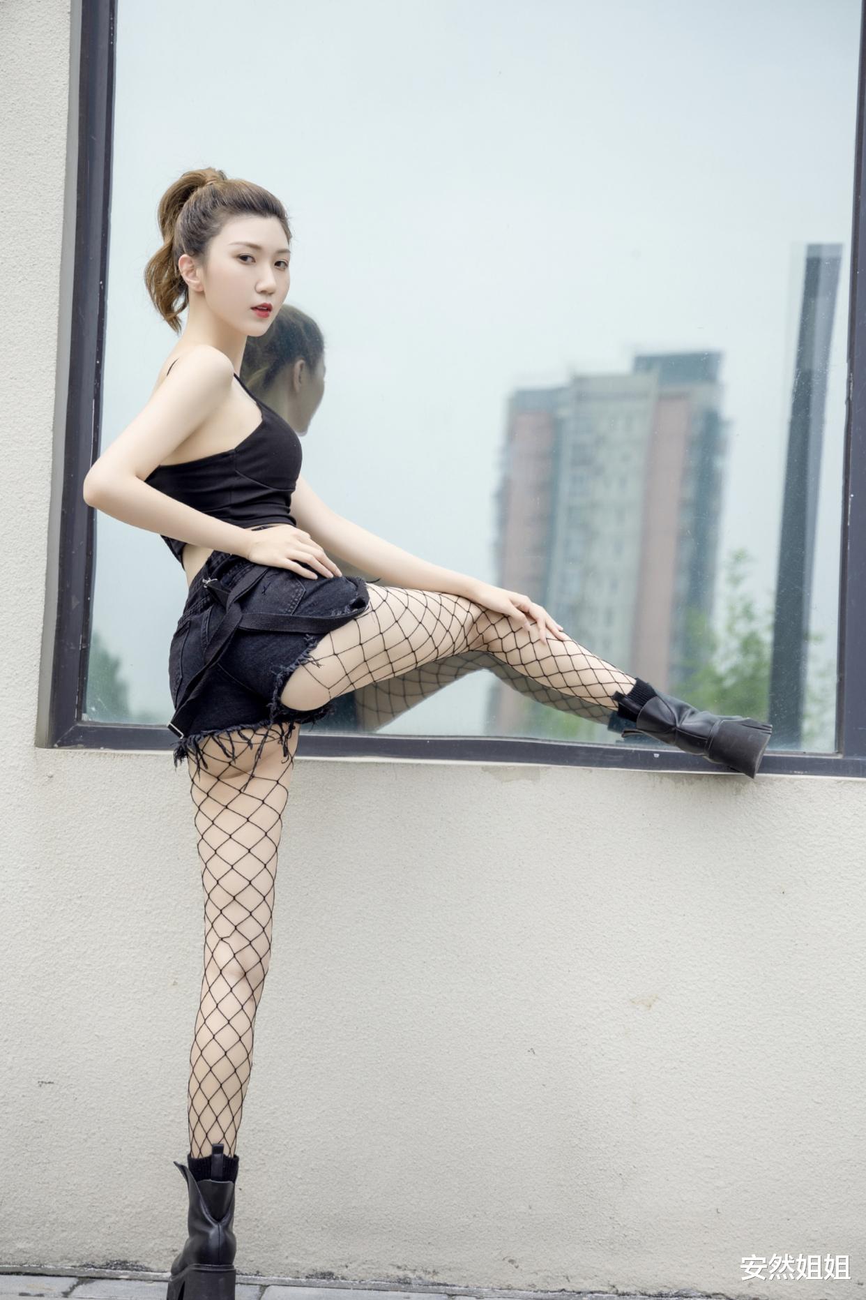 高校|初入职场的女孩子，要多多发展小关系