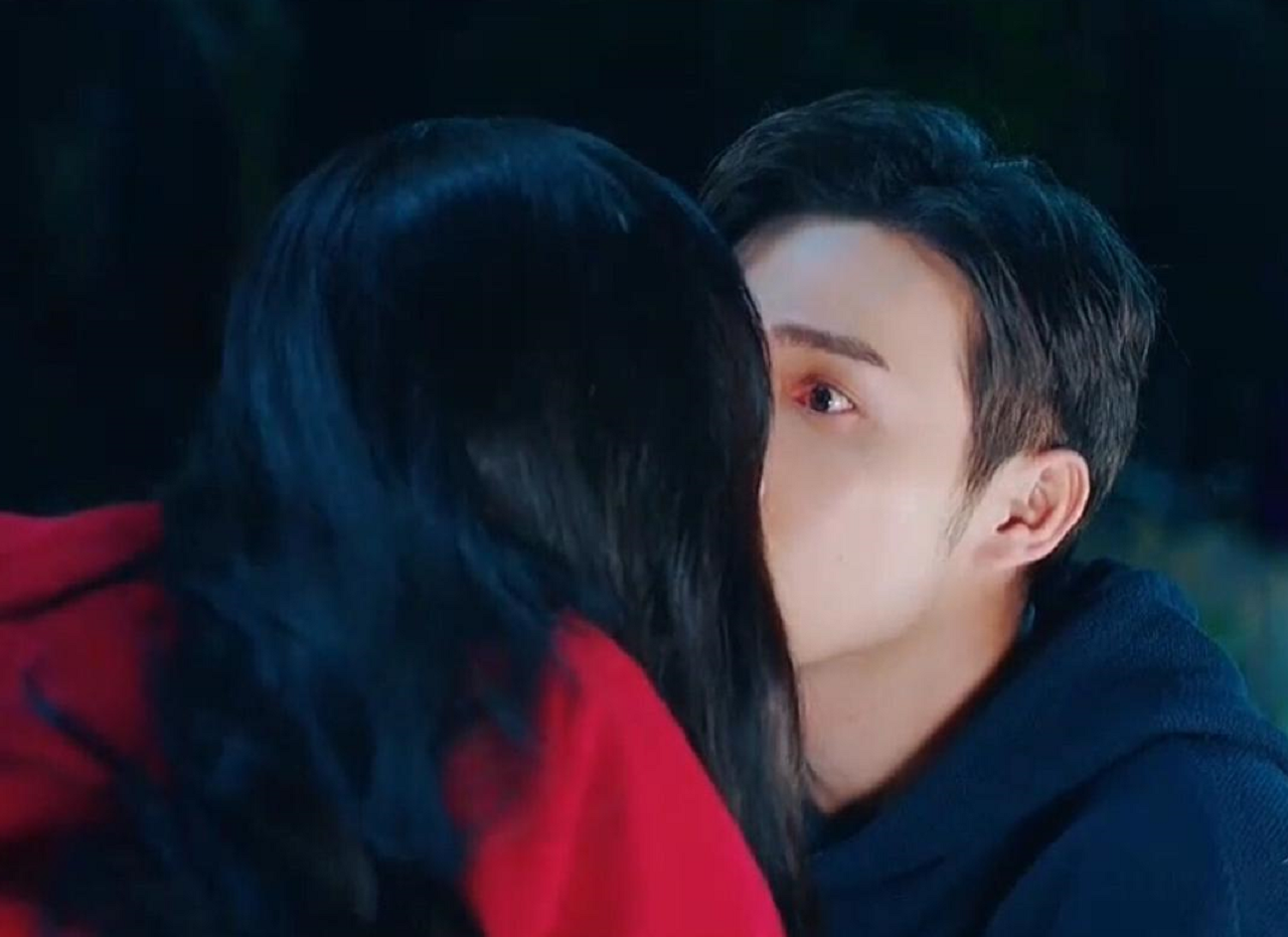 司藤|《司藤》初次吻戏高甜来袭！细节与原著差别大，网友却直呼改得好