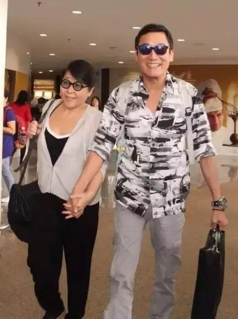 梁家辉|梁家辉的演技在全国能排老几？周润发曾说“他的戏我不一定能演”