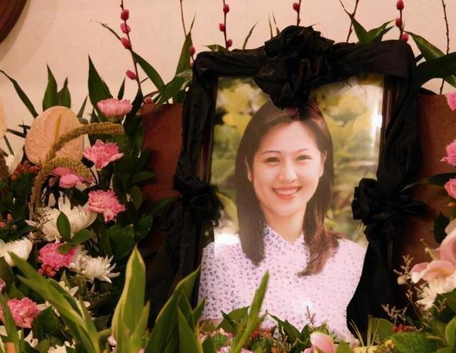 王欢|央视主持王欢：19岁进电视台，事业巅峰患癌，年仅42岁遗憾离世！