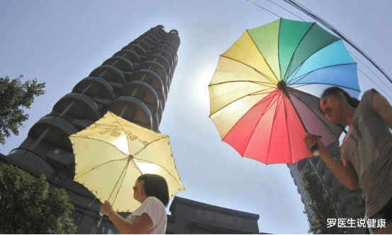 罗医生说健康|炎炎夏季，三种祸害甲状腺水果找到，很多人喜欢吃，劝你管住嘴