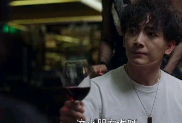 华晨宇|《不惑之旅》人到中年,才懂“出卖肉体”的乔清浅才是真的狠角色