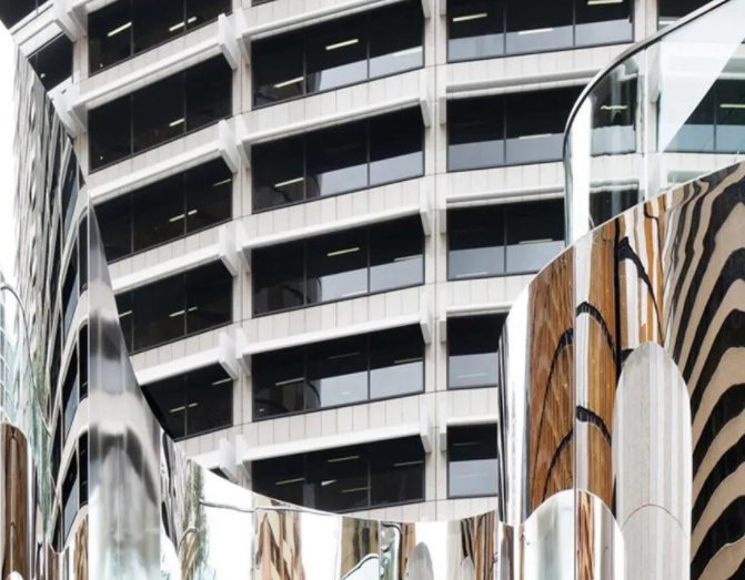 镜面铝板腾空出世，你见过吗？