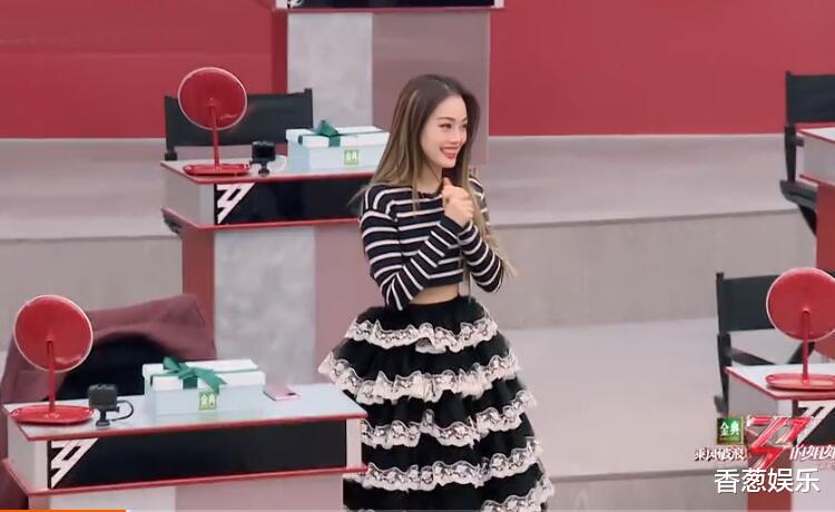 那英|浪姐亮相互比美：陈妍希甜到亮眼，那英气场强，张柏芝港风引尖叫