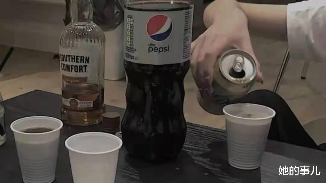 她的事儿 感情里，做一个倾听者好过做一个支配者