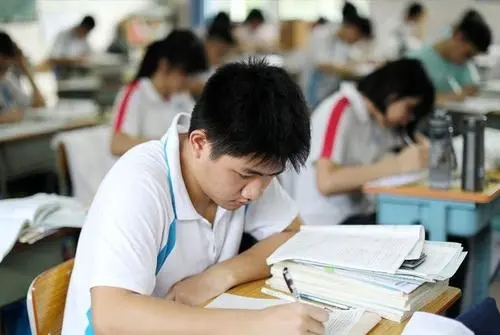 考研|清华校长薛其坤，考研2次只得39分，事实证明你缺的远不止天分