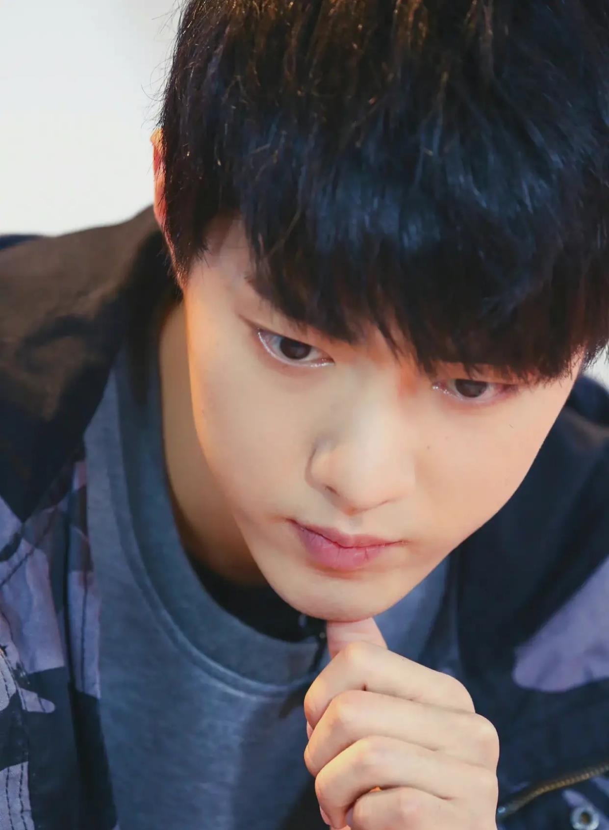 刘诗诗|汪海林对肖战演话剧不认可，对另一位流量的影视作品却赞赏有加！