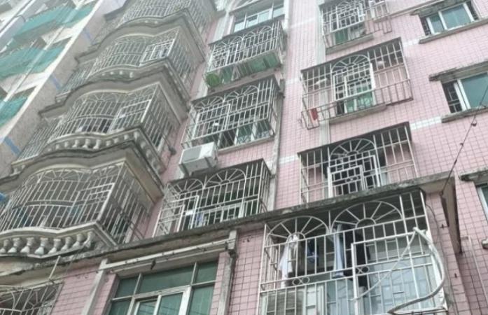深圳市|深圳房东独白:我有7栋房子,每月收租60万,却感觉人生毫无意义