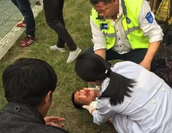 情微说|留下字条后，他纵身一跃：未曾被人理解的痛苦将他推入深渊