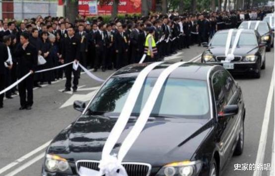 艋舺|他身高不足1米6，死后4万人主动来为他送葬，4个漂亮女儿无人敢娶