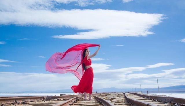 涠洲岛 5月旅行去哪里？这6处经典目的地，月薪三千也能实现“旅行自由”