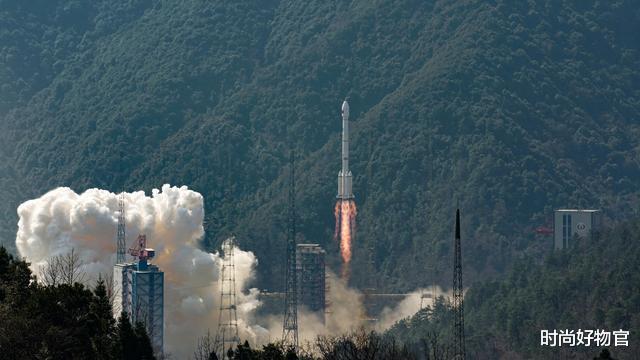 时尚好物官 宣布！你的北斗导航已开启