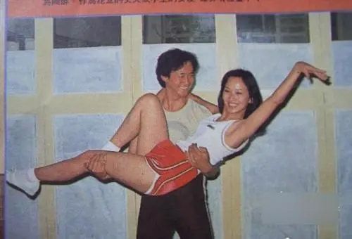 赵雅芝|她被誉为“不老女神”，曾与周润发传绯闻被迫离婚，如今依旧幸福