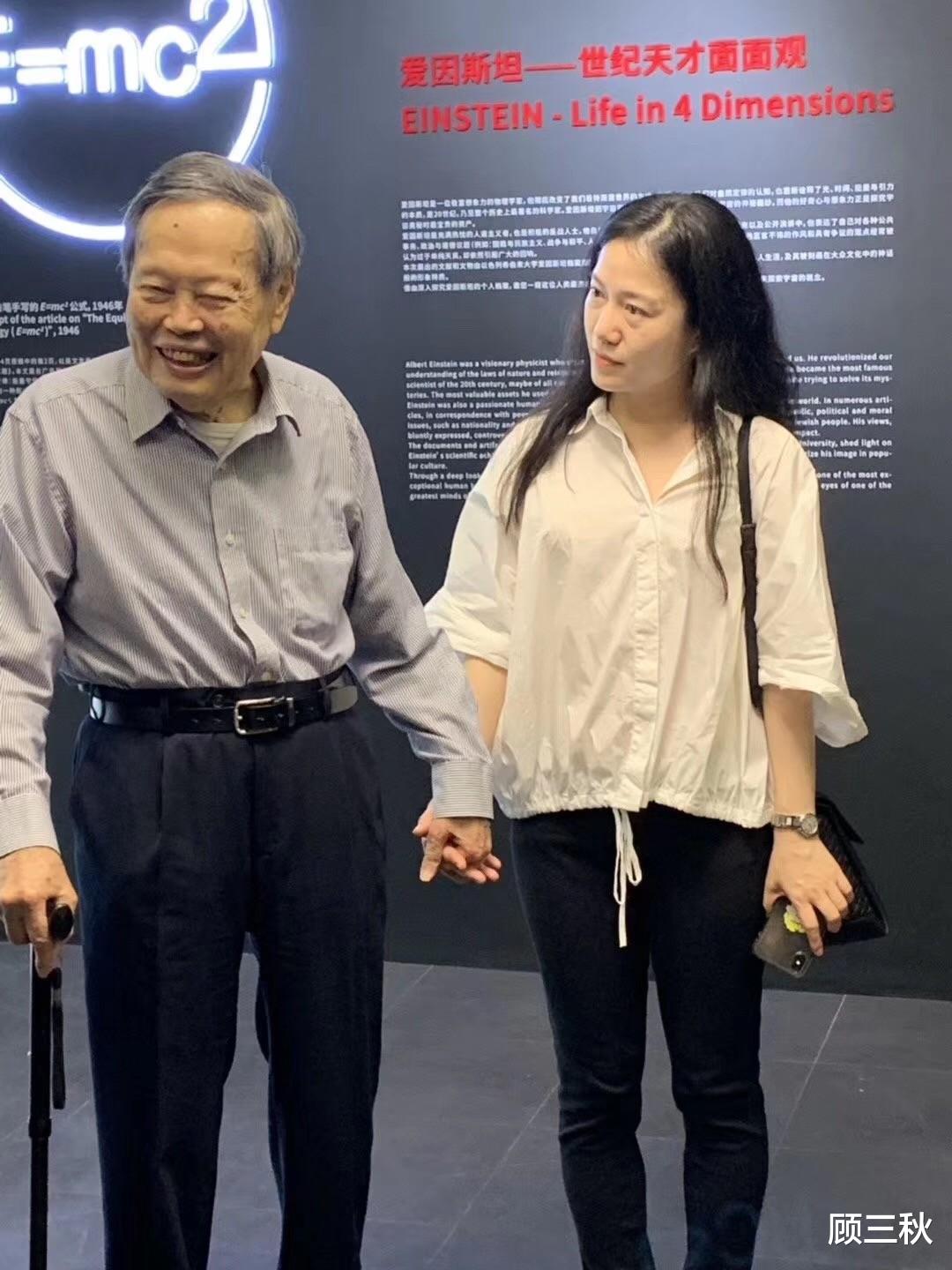 杨振宁|97岁杨振宁曾罕见分享长寿秘诀，坦言要活到108岁，翁帆一脸平静