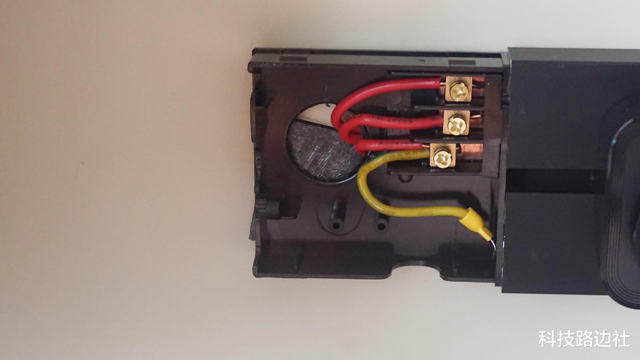 装修时插座没装对,后悔一辈子,再改还来得及吗?