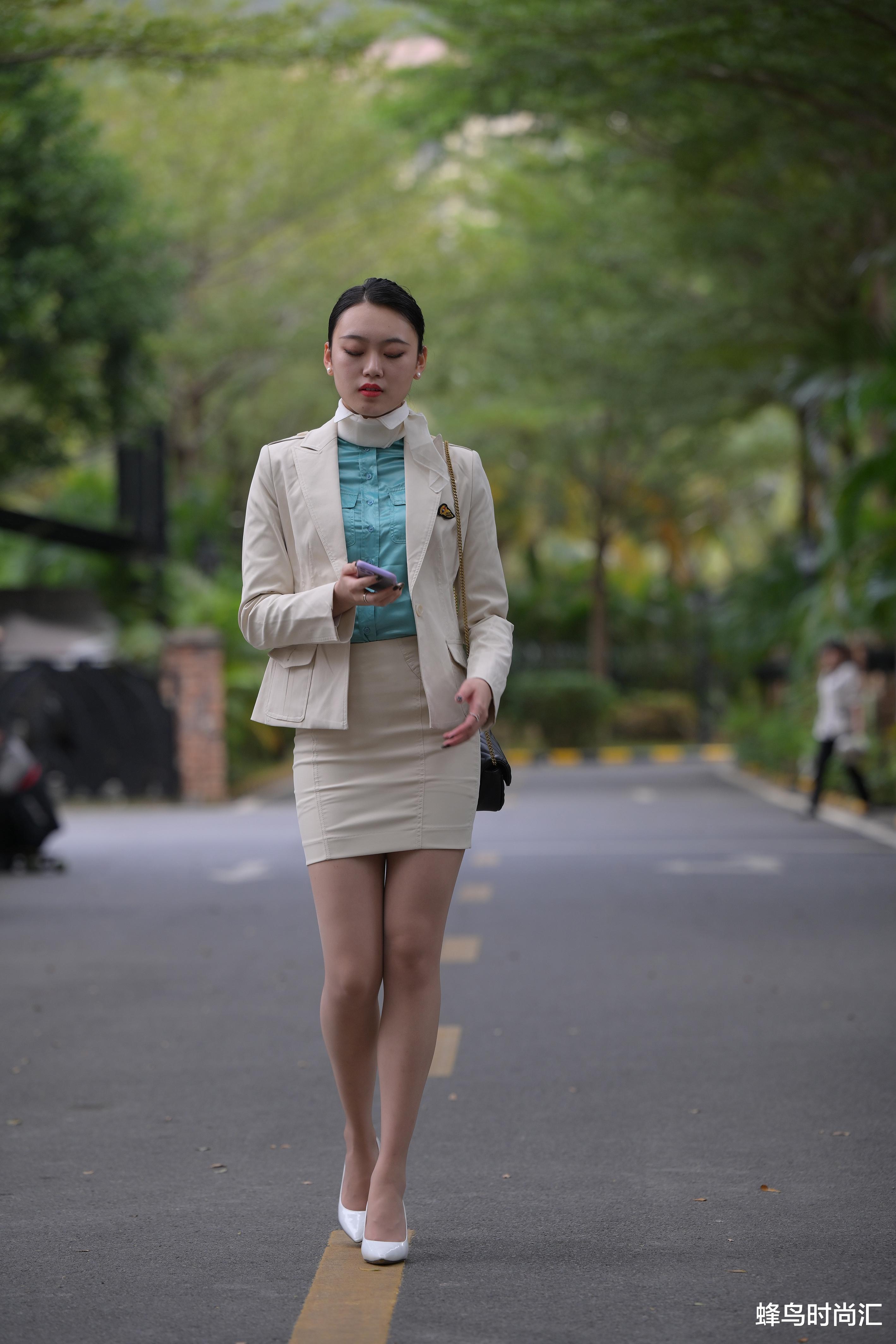 |美丽女神不将就，时尚OL风格，让她妩媚动人