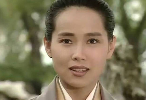 叶童|“女扮男装”只服这4位，让人雌雄难辨，最后一位骗大家整个童年