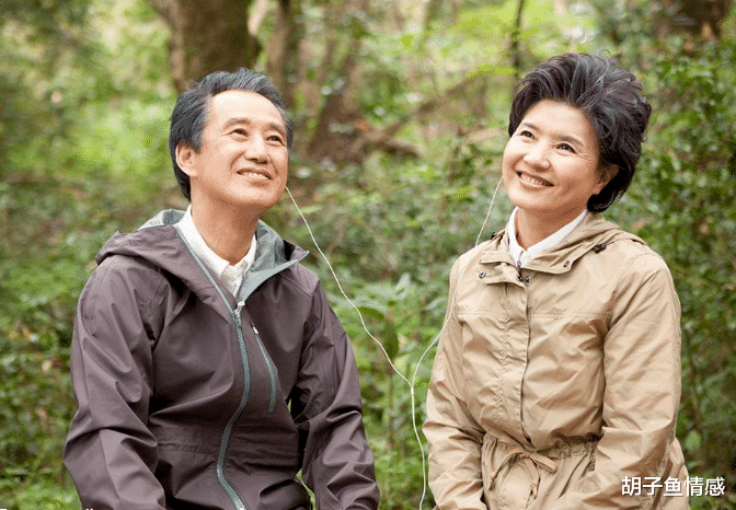胡子鱼情感|65岁黄先生再婚三个月后离婚，黄先生: 她总是背着我，早出晚归