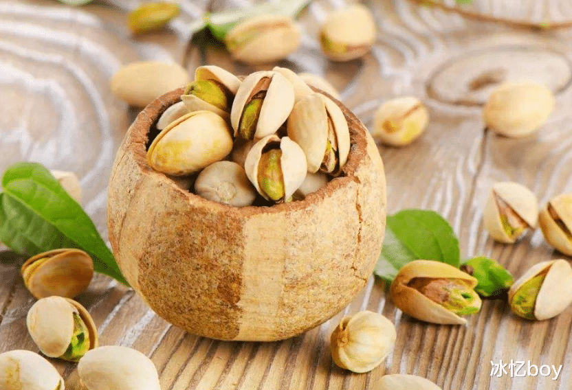 甲状腺结节|仅用半年,43岁大姐甲状腺结节从2·4降到0·1,经验:3种食物宜多吃