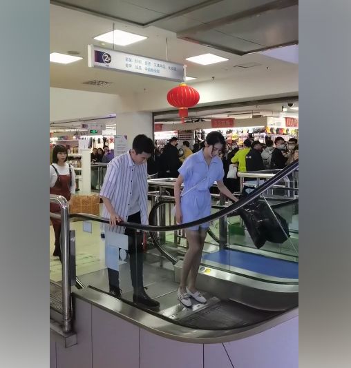 鹿晗|关晓彤成张一山新铁瓷，愤怒放话片方: 男主如果不是张一山我不演