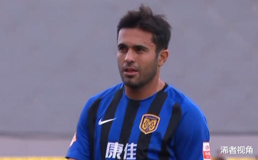 江苏苏宁|下午1点! 中国足球传来重磅消息: 江苏苏宁做出争议决定, 中超遭重创