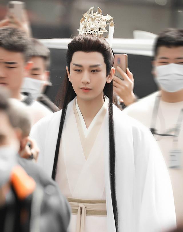 刘亦菲|《沉香如屑》停机拆景？景甜辞演后杨紫白鹿也拒演，成毅错在哪？