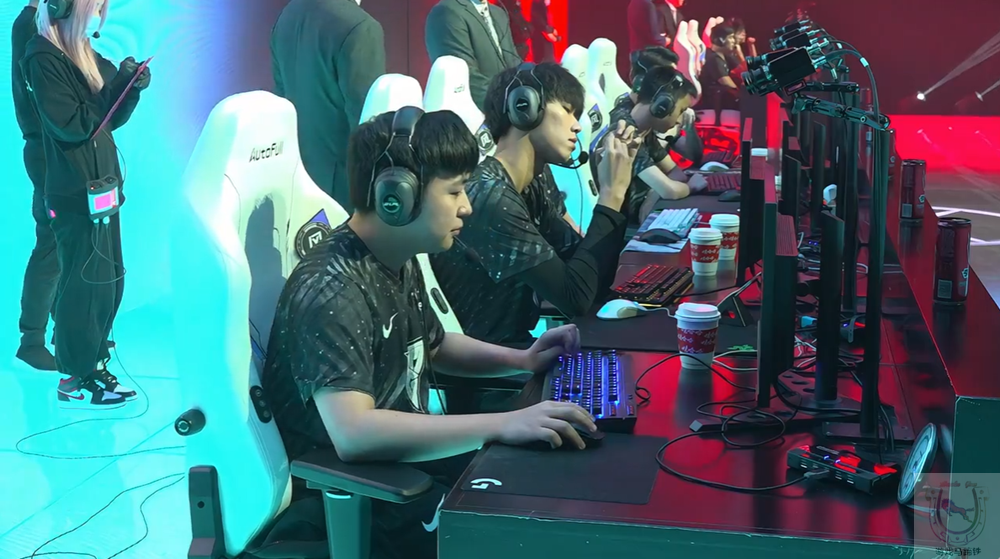 OMG|LPL新赛季S12揭幕战OMG击败TT拿首胜！新上单斩获首个MVP