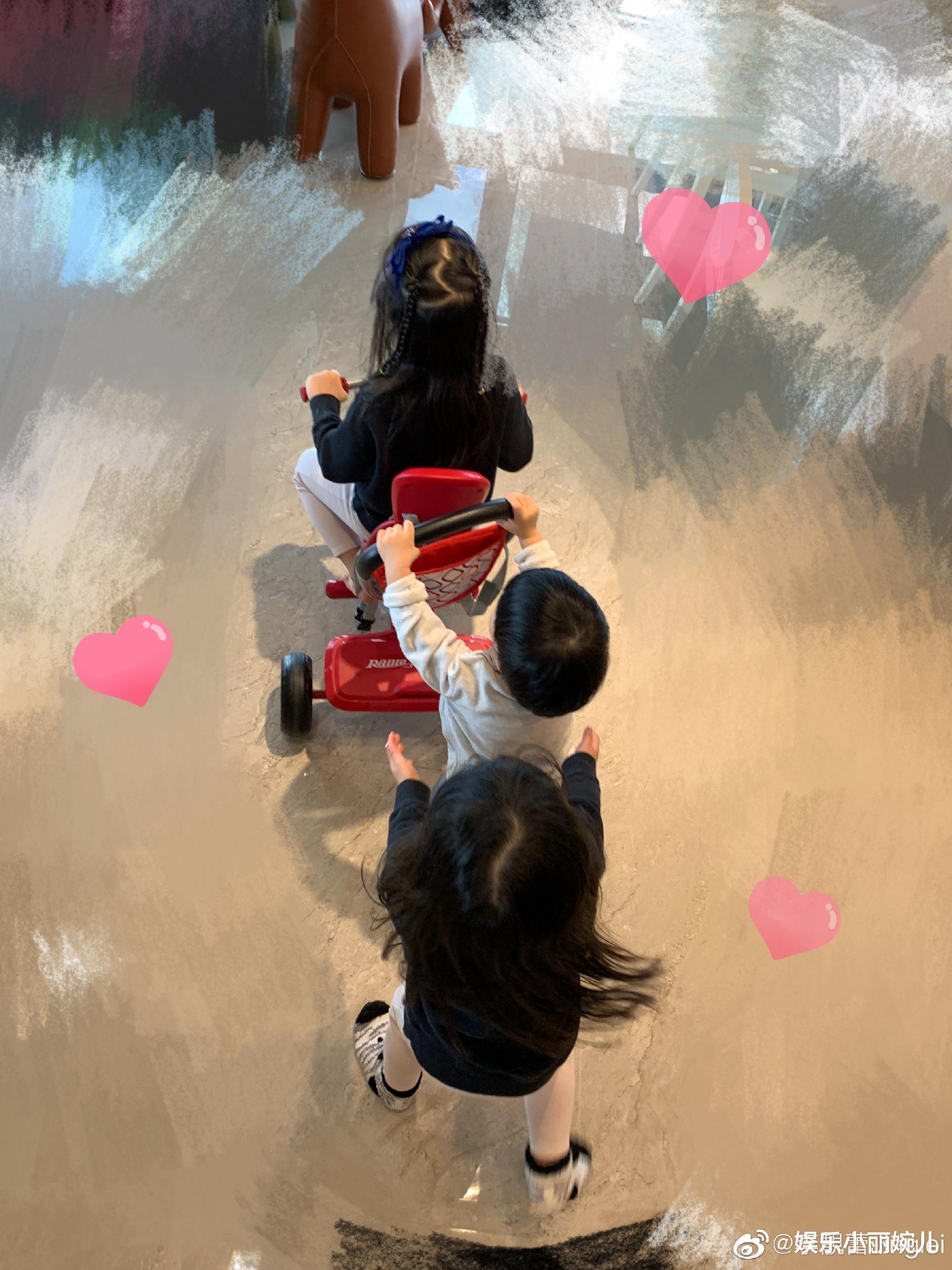 王力宏|王力宏发文官宣离婚，30亿财产分为一半，子女暂时由李靓蕾来抚养