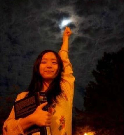 萌控孩|“哥们，你是不是忽略了车窗是透明的？别以为没人看得见！”哈哈