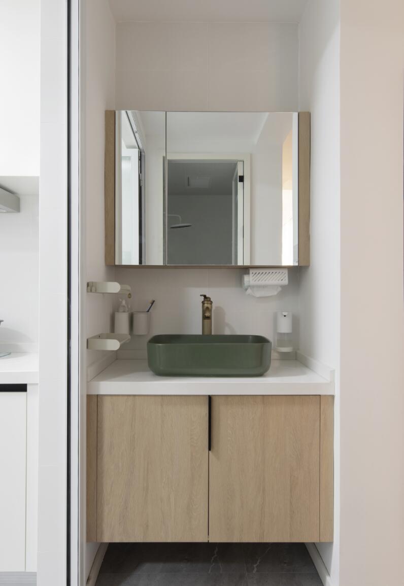 看了她家，我才明白效果和造型无关，简单干净，永远都住不腻