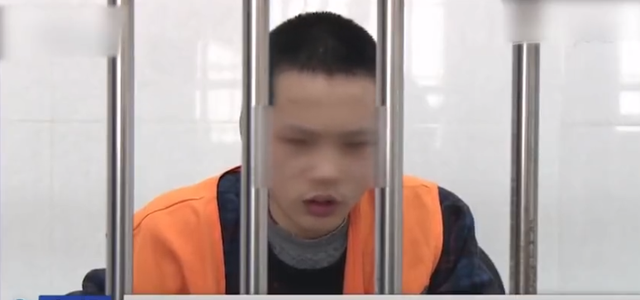 江苏一19岁男孩捅死亲生父亲,死亡照片惨不忍睹,背后有何隐情?