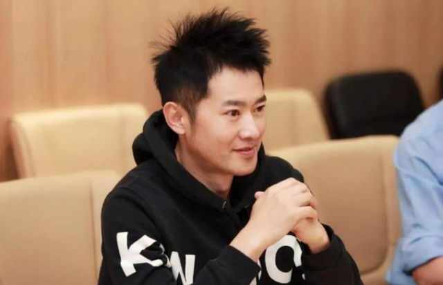 任泉|任泉宠了12年的妻子曝光,原来是我们熟悉的歌手,难怪多年0绯闻