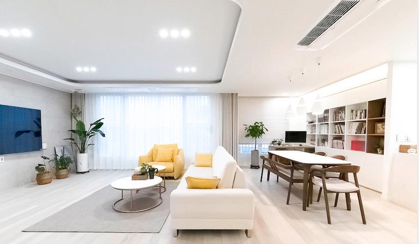 收纳做到最大，客餐厨没有一堵隔墙，这套119㎡的房子，好干净整洁