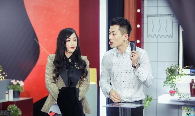 |自爆是辛巴旗下艺人，网红四姐透露停播原因，为凑钱现在负债累累