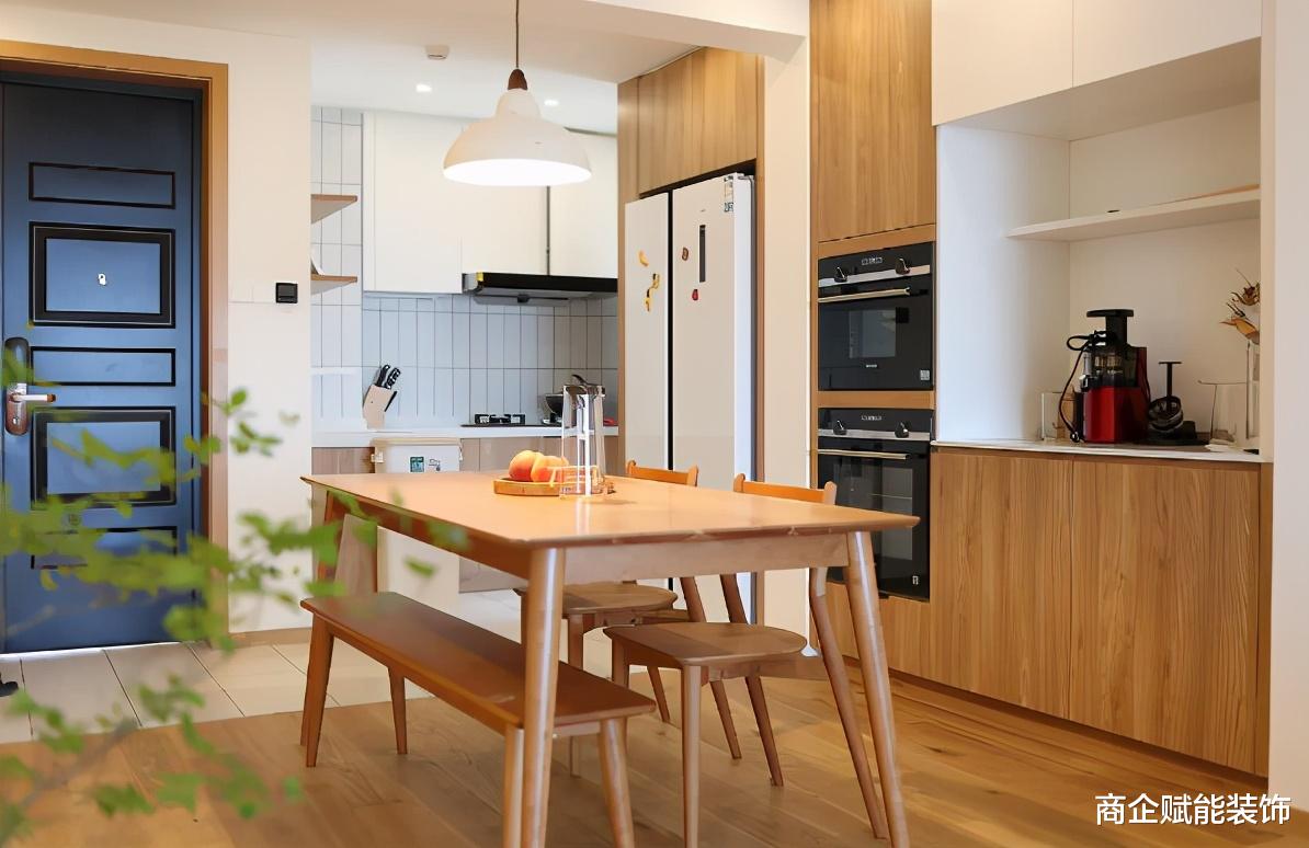 商企赋能装饰 完美还原日剧同款小家,通透温馨,开启小夫妻的幸福生活