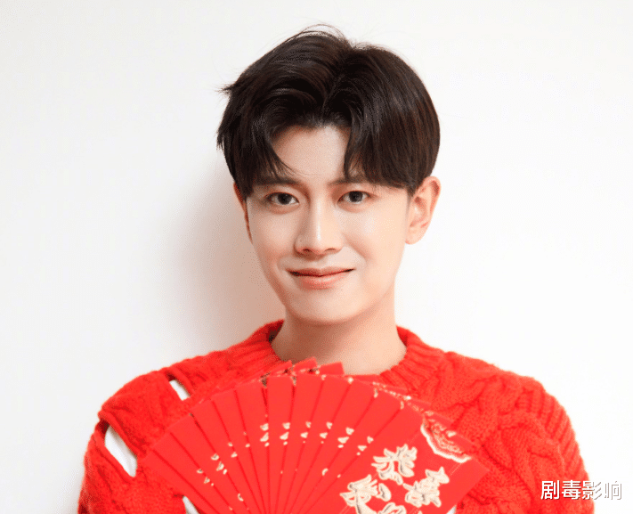 赵露思|夏日甜宠剧大乱斗，赵露思“对打”丁禹兮，任嘉伦白鹿优势断层