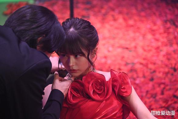 摄像机|阿基蕾拉表示自己最爱vice，首话扛起的摄像机并非是道具！