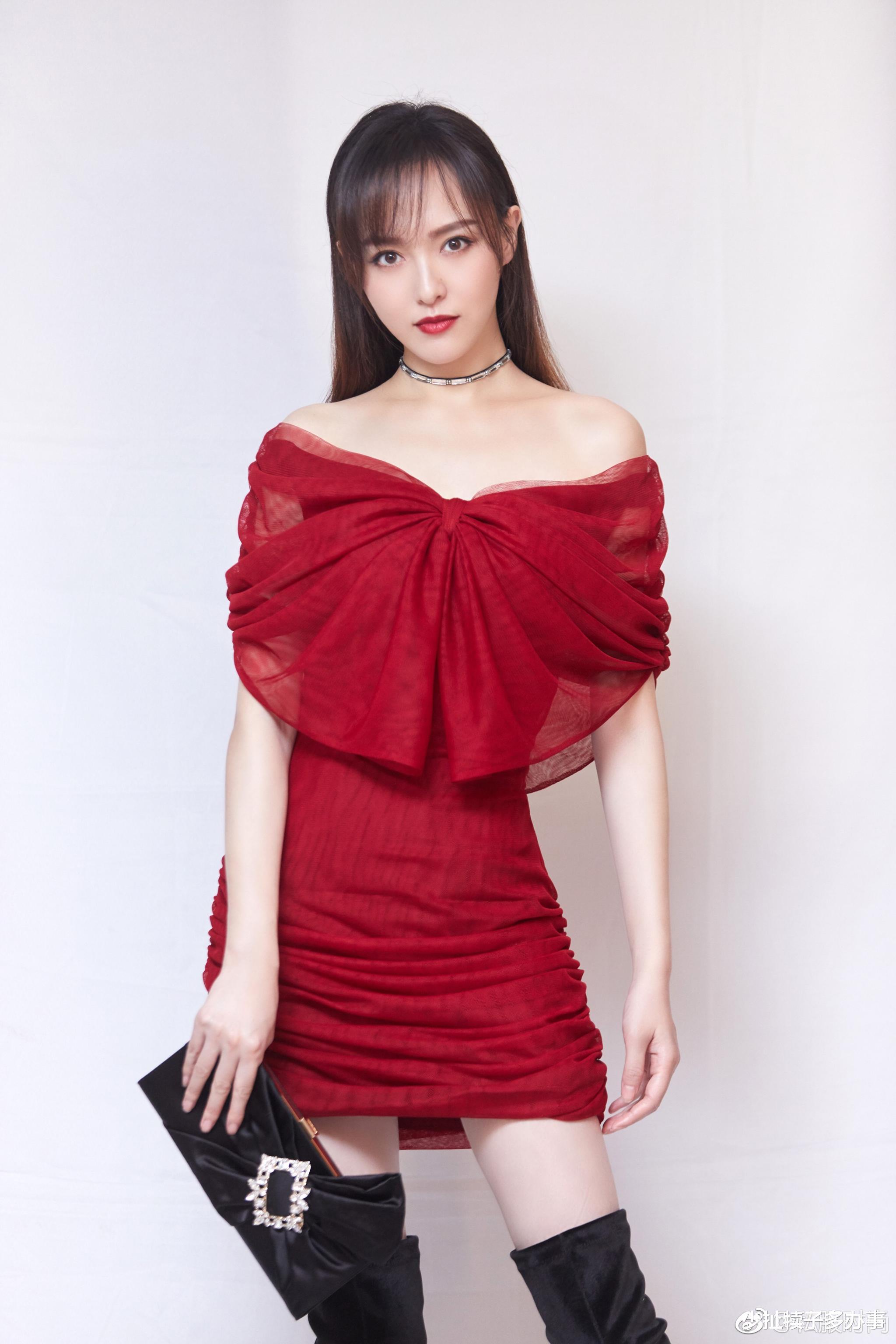 唐嫣|死不悔改的她！顶风作案多次代言辱华品牌，无底线捞金遭全网抵制