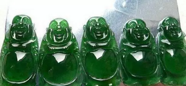 翡翠|史上最全假翡翠合集，别等被骗了才后悔没看！