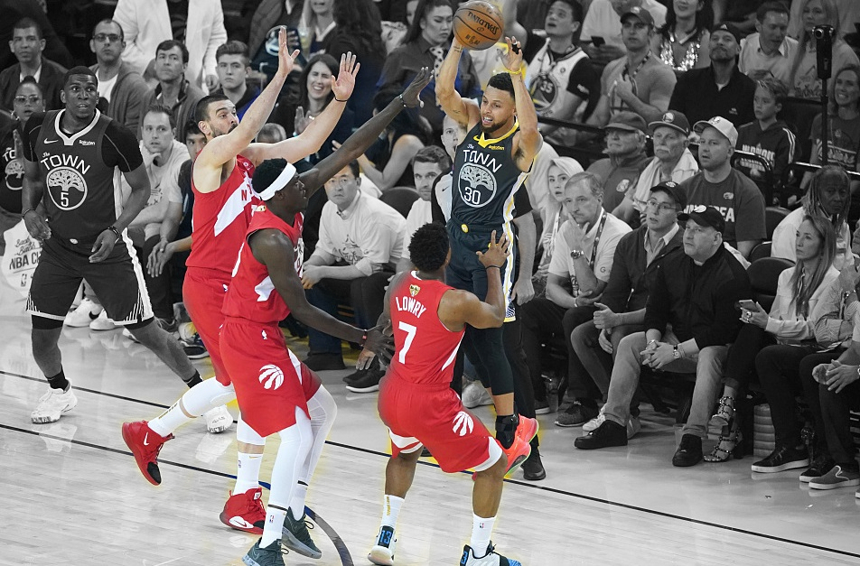 勇士队 勇士首笔交易产生！美媒：在库里身边打不出来的都没价值！