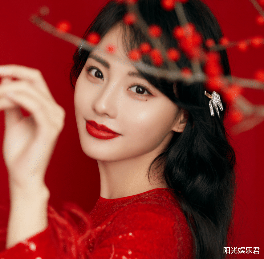 周冬雨|周冬雨首次挑战仙侠剧，出演“第一美人”，女二号颜值却更亮眼