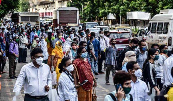 育儿馨说|印度终于打完这一局！10亿人成功感染病毒，雅虎感慨牺牲数百万人