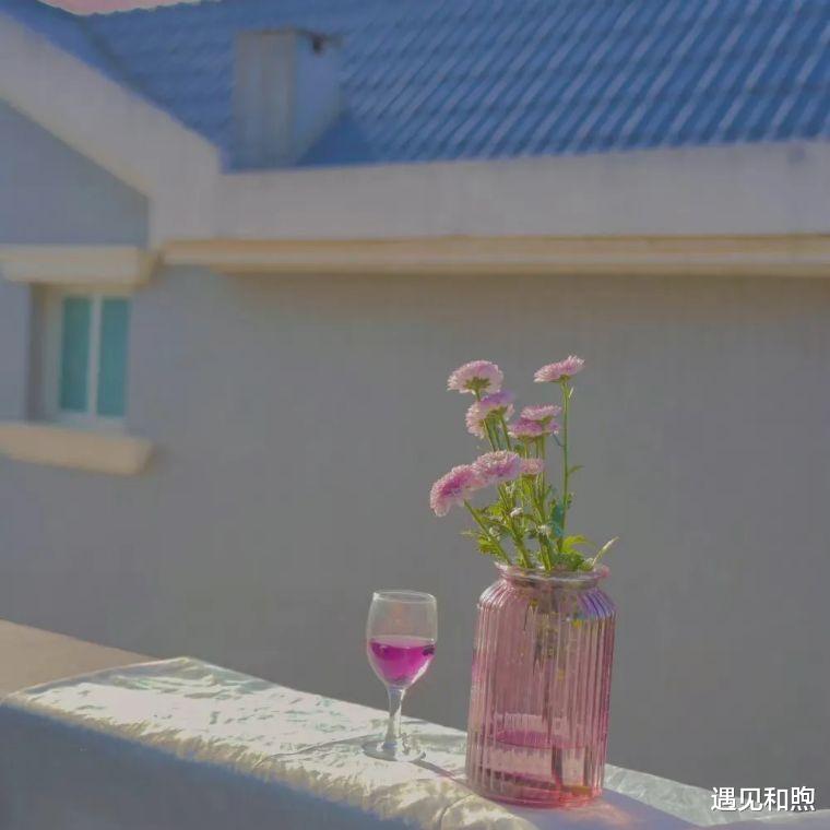 遇见和煦 女人想要挽回另一半的心，不必每日讨好，记住这3个字就可以了