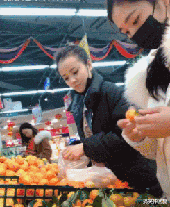 搞笑神回复|神回复:“对象教资面试没有过,我该怎么安慰她比较好?”哈哈!