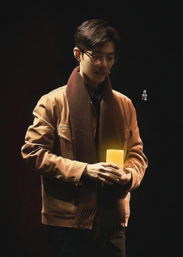 肖战|粉丝对肖战的告白看哭很多人：我们是有多幸运能够成为他的小飞侠