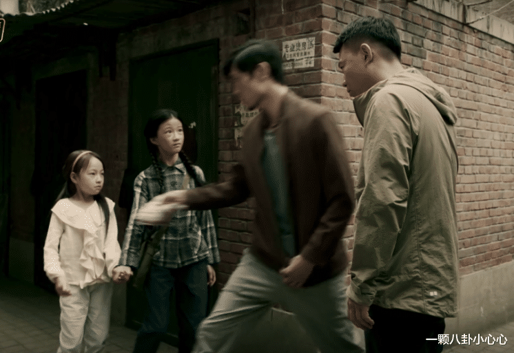 万茜|第十二秒：看过黑暗的人，更渴望光明，万茜带你撕开黑暗的伪装