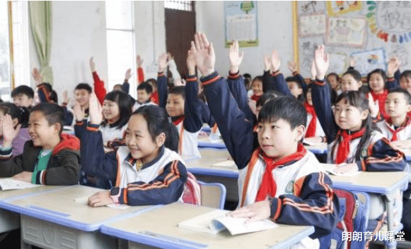 朗朗育儿课堂|小学入学“年龄限制”改了？教育部给出准话，家长得知松了一口气
