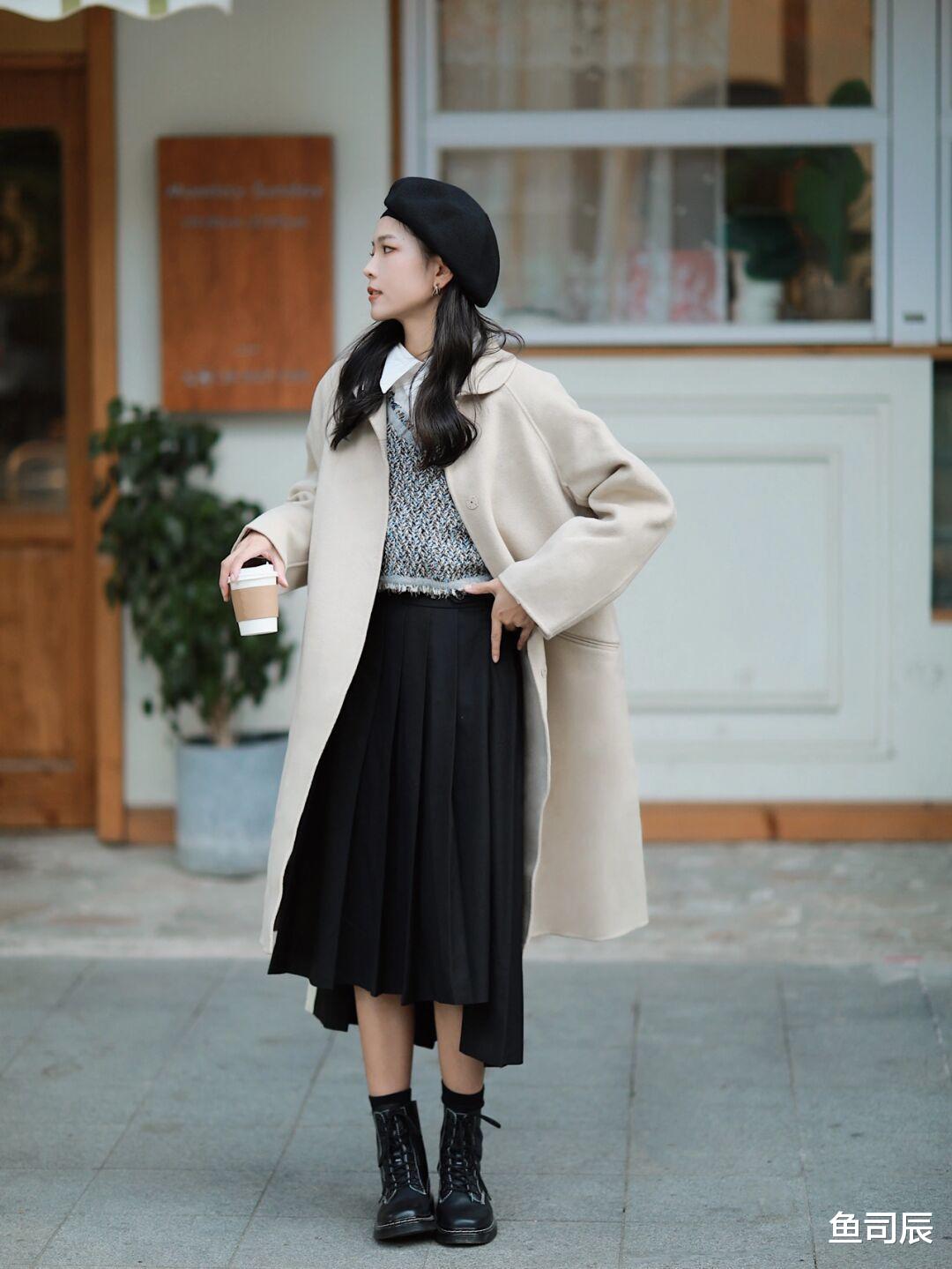 鱼司辰 秋冬大衣怎么选？看完这6款，让小个子女生穿出气质女神范